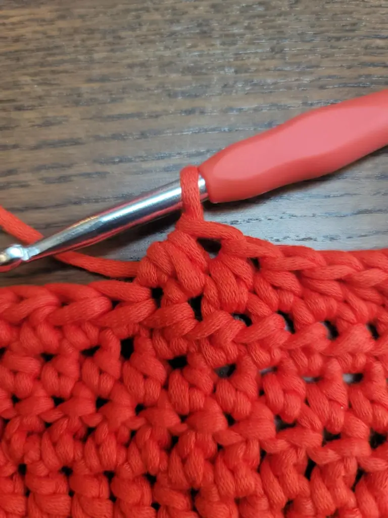 Picture of finished HDC2TOG stitch