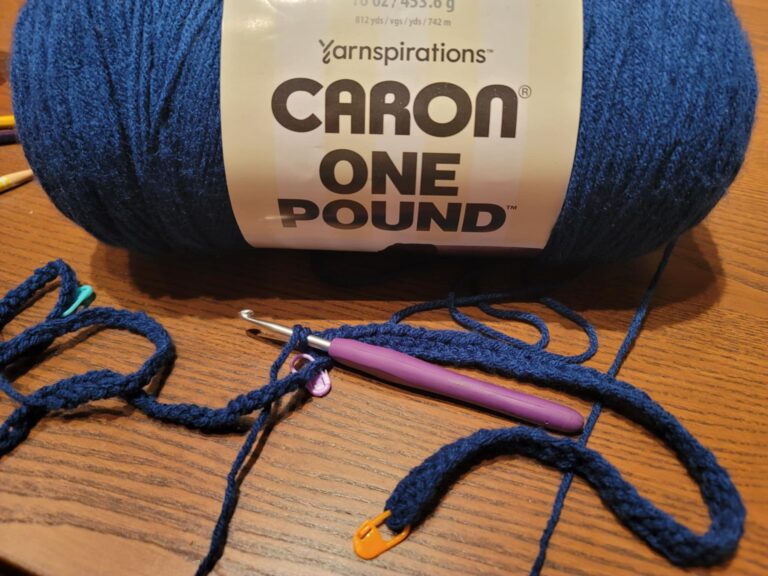 yarnspirations caron one pound yarn in midnight blue